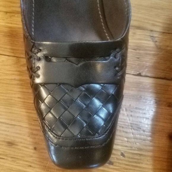 Aerosoles Signature Black Heels - Picture 2 of 4